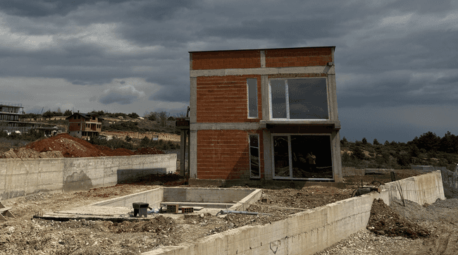 Shtëpi 192m2 në Sopisht - 2