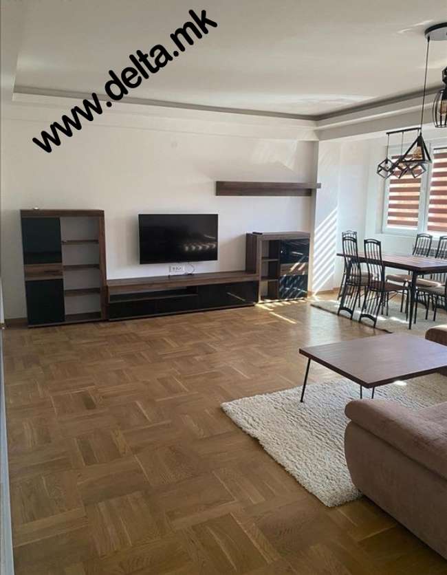 Apartament me tre dhoma gjumi në Qendër, Debar Maalo - 2