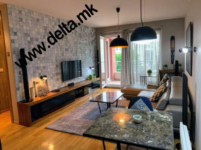 Apartament i Mobiluar Plot për Qira në Qendër - 2