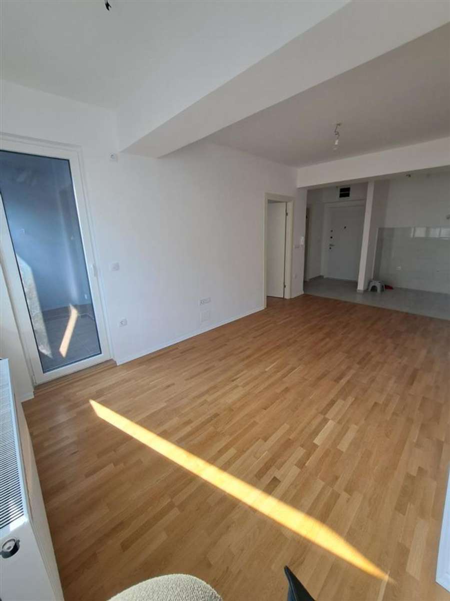 Apartment in G.Petrov - roundabout near Porta Vlae - 1