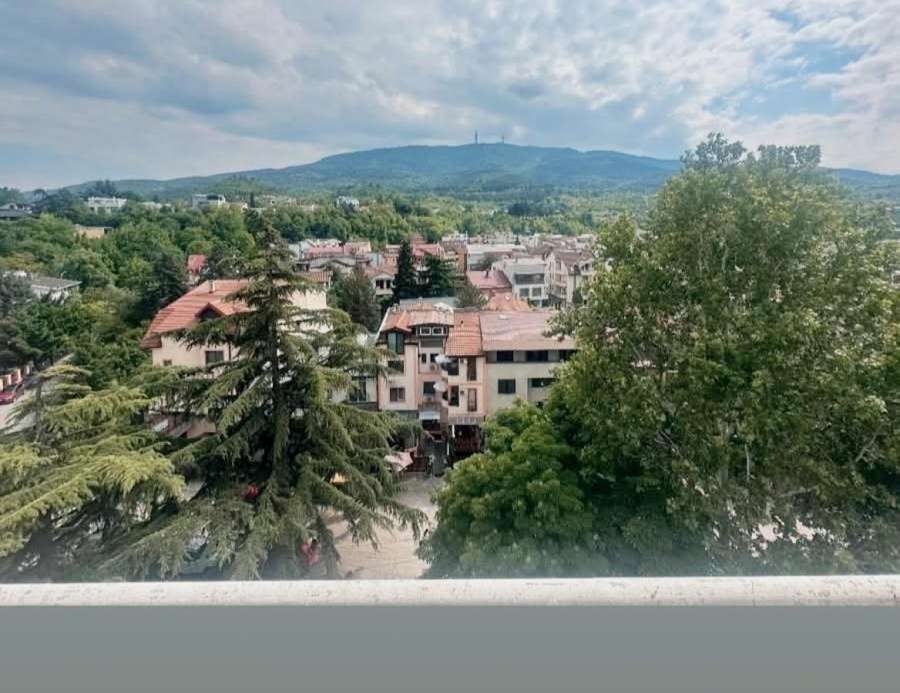 Apartament përballë Vero Taftalidze 2 - 1