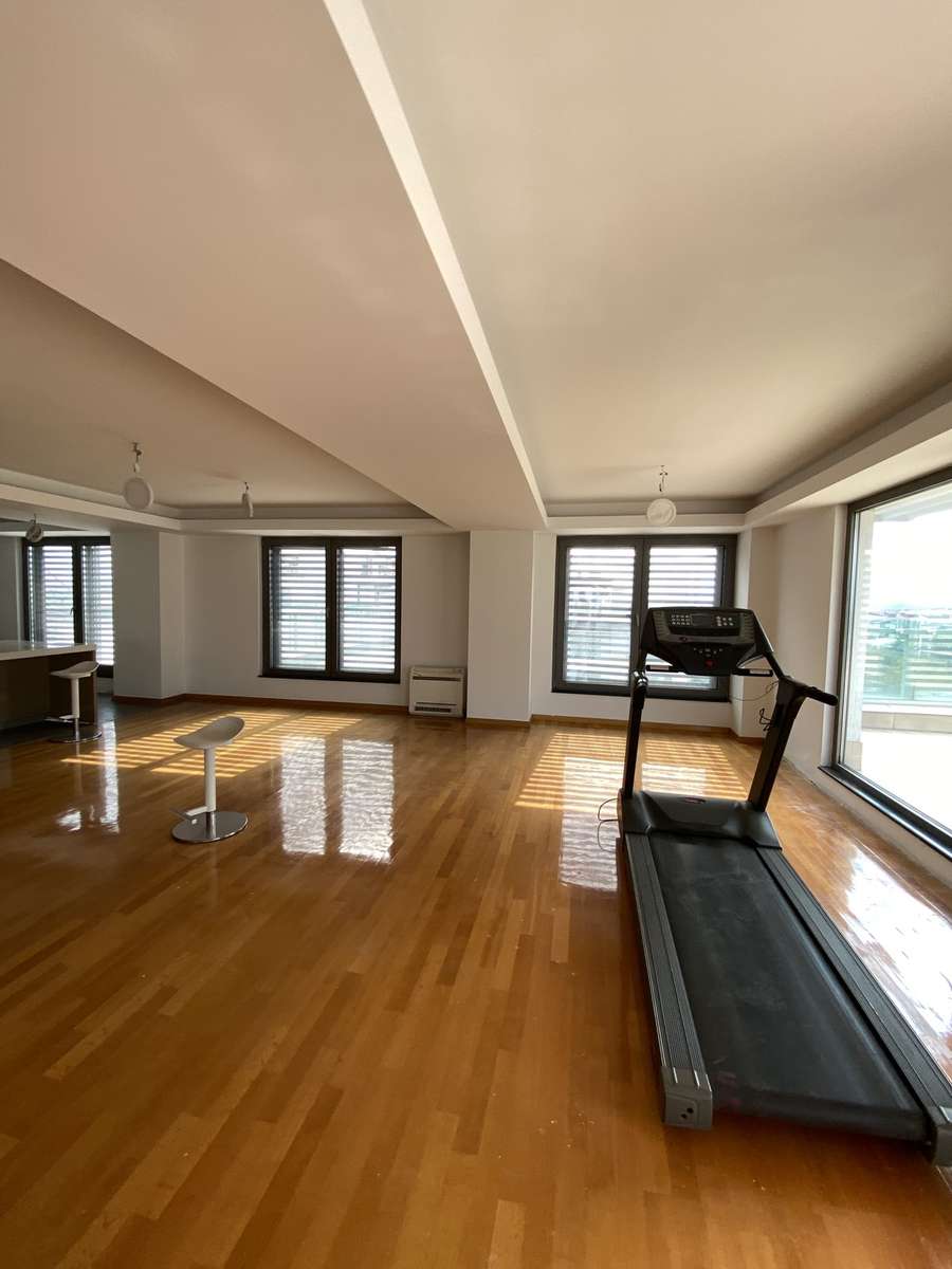 Comfortable Apartment in Aerodrom - 1