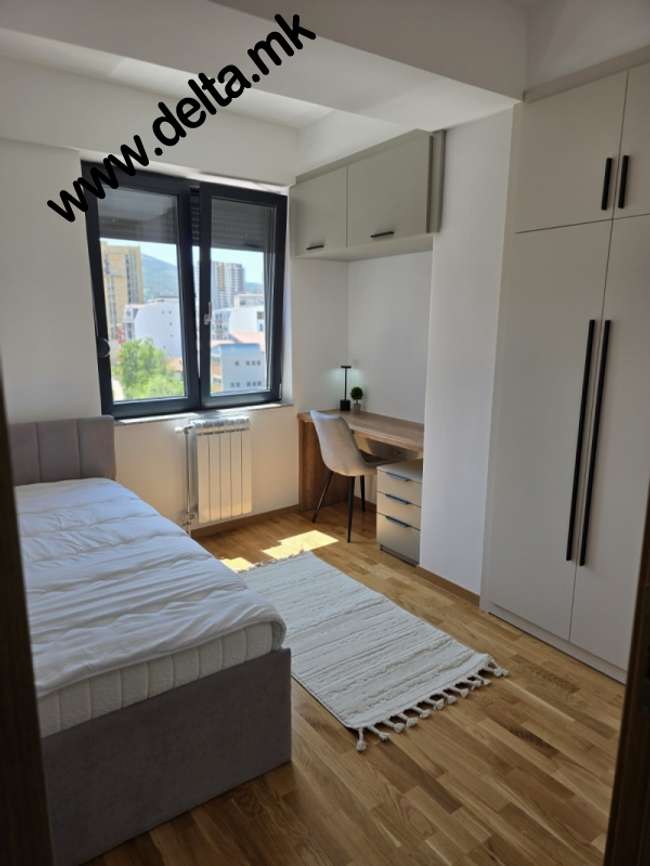 Furnished, uninhabited four-room apartment for rent - 3