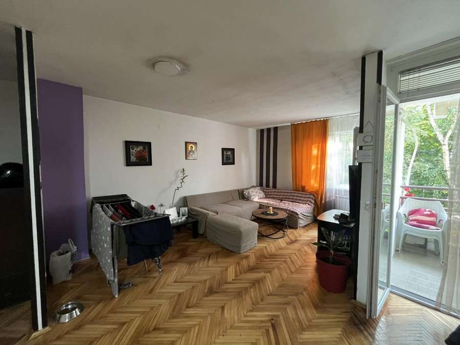 Apartament familjar në një ndërtesë të qetë - 1