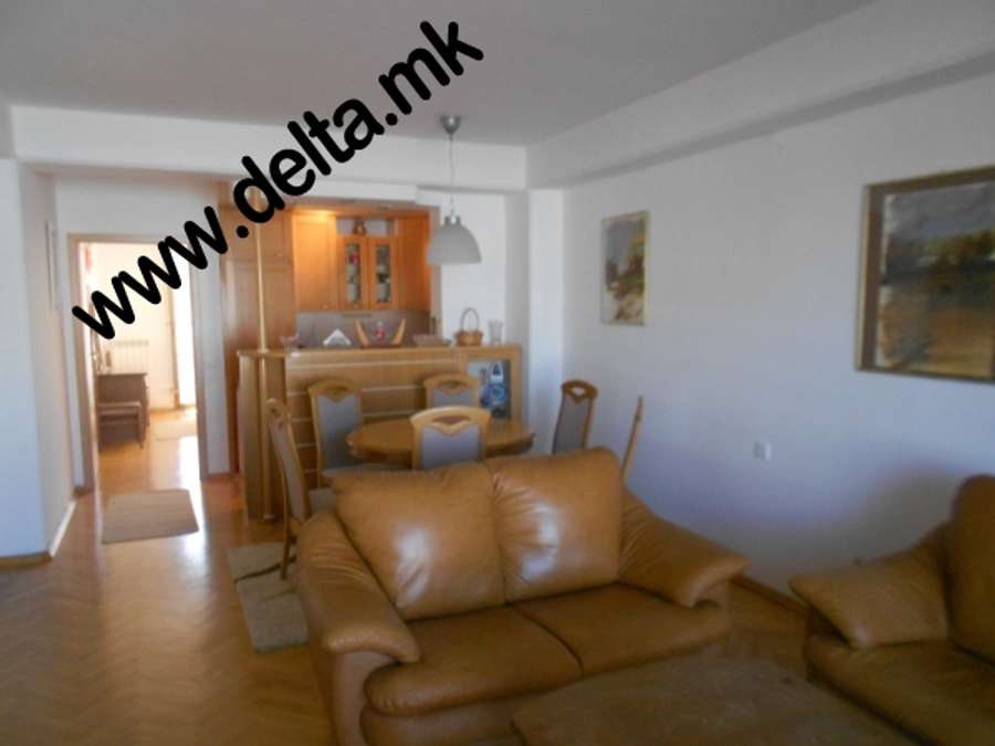 Fully Furnished Three-Bedroom Apartment in the Center - 1