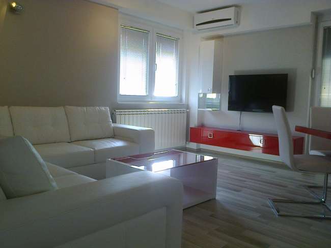 APARTAMENT MODERN ME DY DHOMA NË NJË LOKACION TË QETË NË KOZLE - 2