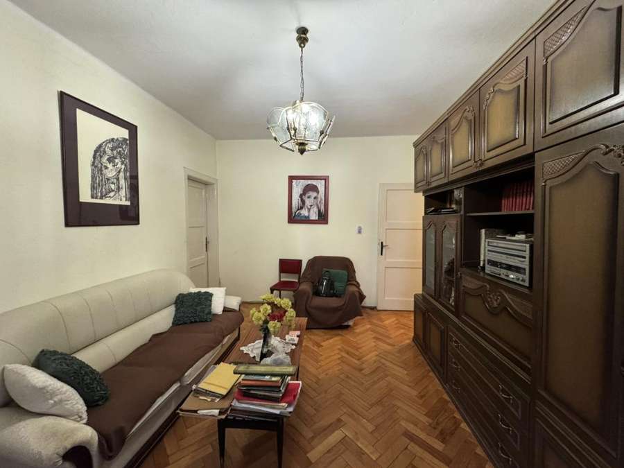 Apartament në Prolet - 1