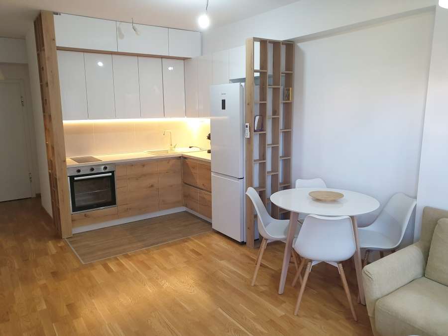 Apartament në Qendër, pranë Pestalocit - 1