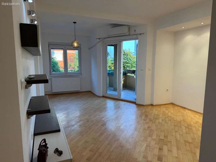 Apartment in Micurin - 1