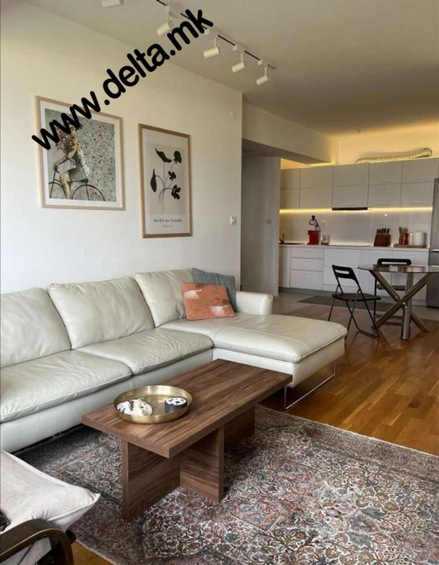 Furnished Three-Bedroom Apartment in the Center - 1