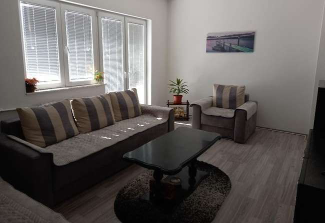 Apartament në Shitje në Qendër image