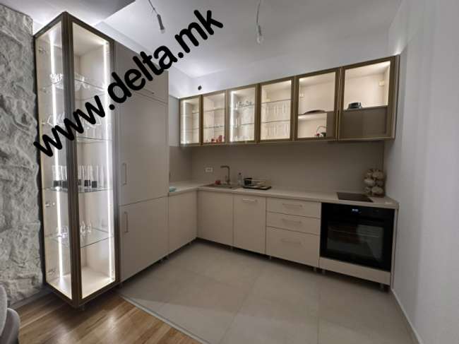 Luxuriously Furnished Three-Bedroom Apartment in Avtokomanda - 3