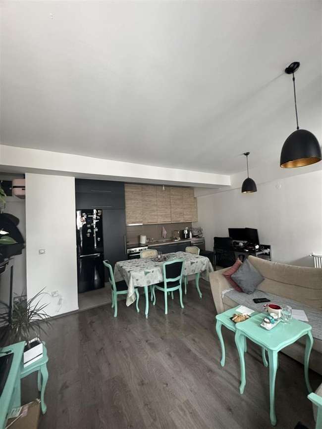 Modern Apartment in Center - 2