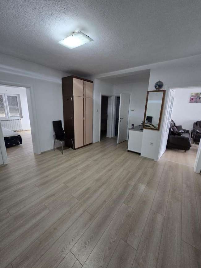 HOUSE IN RADOVISH - 3