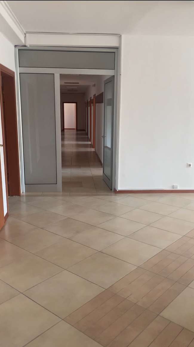 REPRESENTATIVE OFFICE SPACE IN THE CENTER - 2