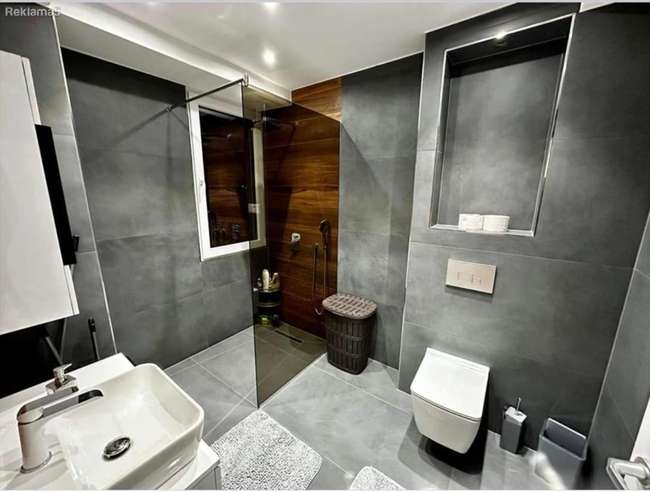 IMPERIA – Apartament luksoz i mobiluar image