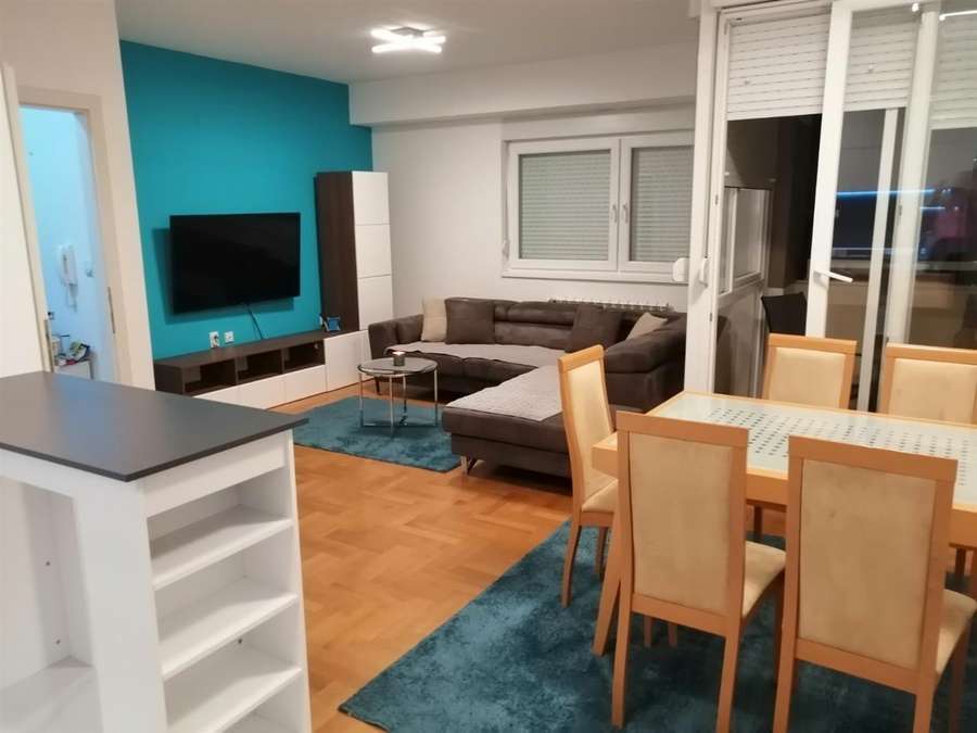 Apartment in Aerodrom - 1
