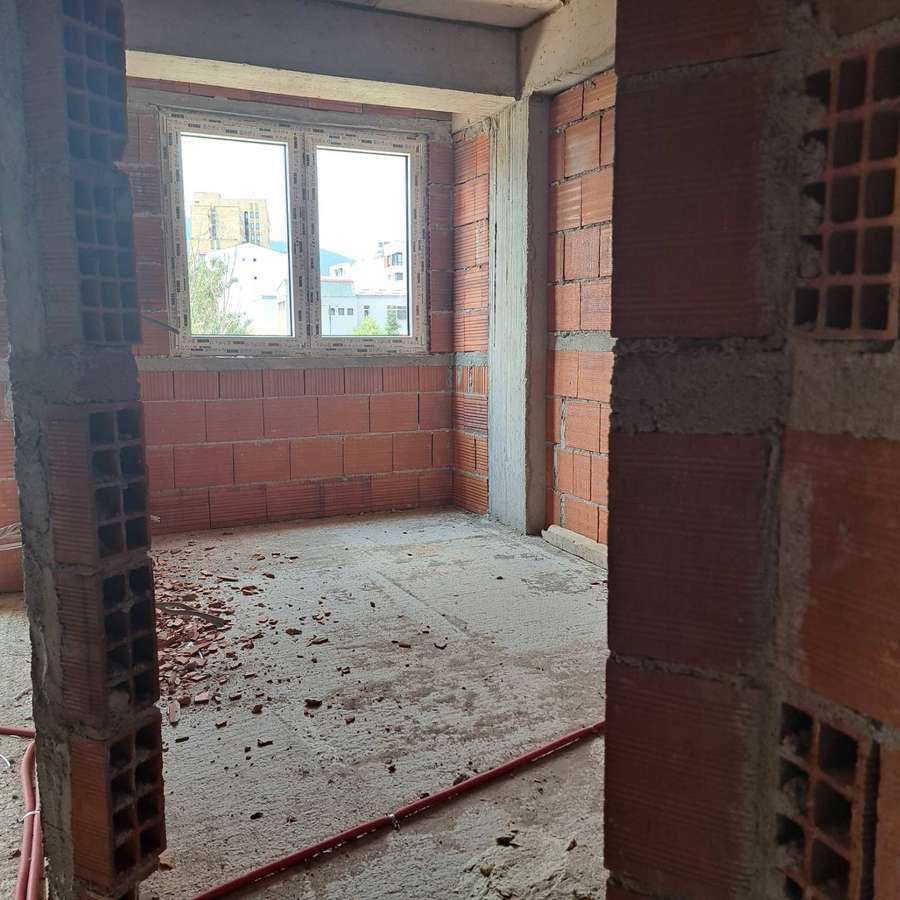 Центар нови станови 42м2 и 75м2 кај олимписки базен - 1