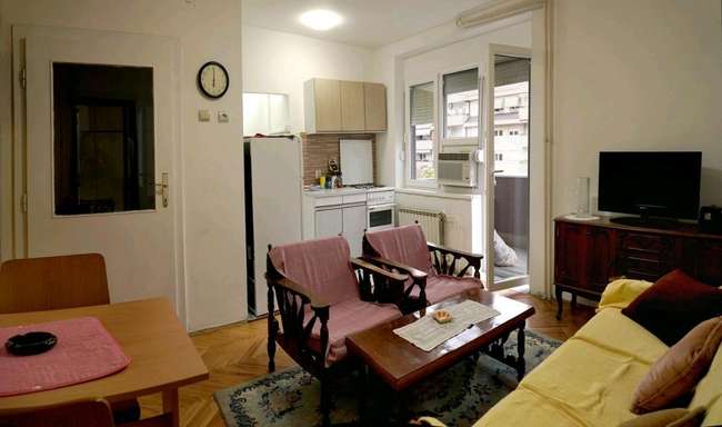 Apartament pranë Universales - pranë Vucko - 2