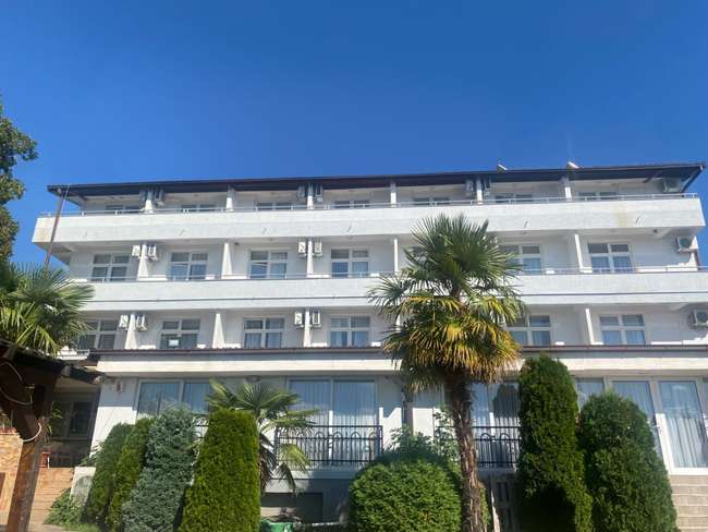 Hotel me pamje nga liqeni në Ohër - 3