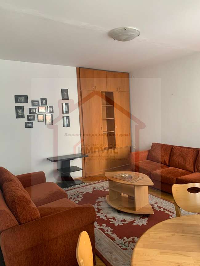 APARTAMENT FUNKSIONAL NË LOKACION NË QENDËR - 3