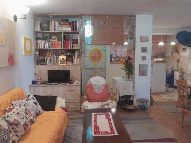 Apartment in a Quiet Area in Aerodrom - 2