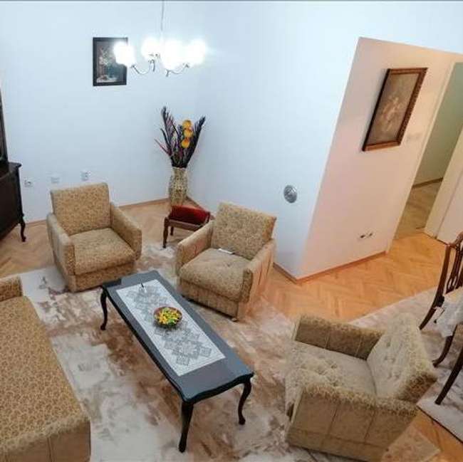 Renovated and fully furnished apartment in Aerodrom image