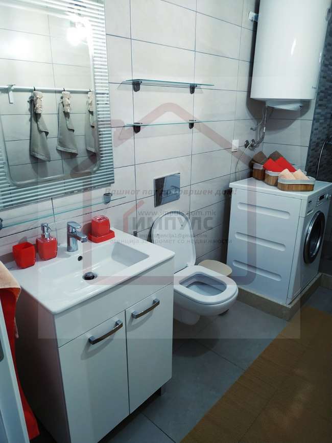 ATTRACTIVE APARTMENT IN AN ATTRACTIVE LOCATION IN THE CENTER - 2
