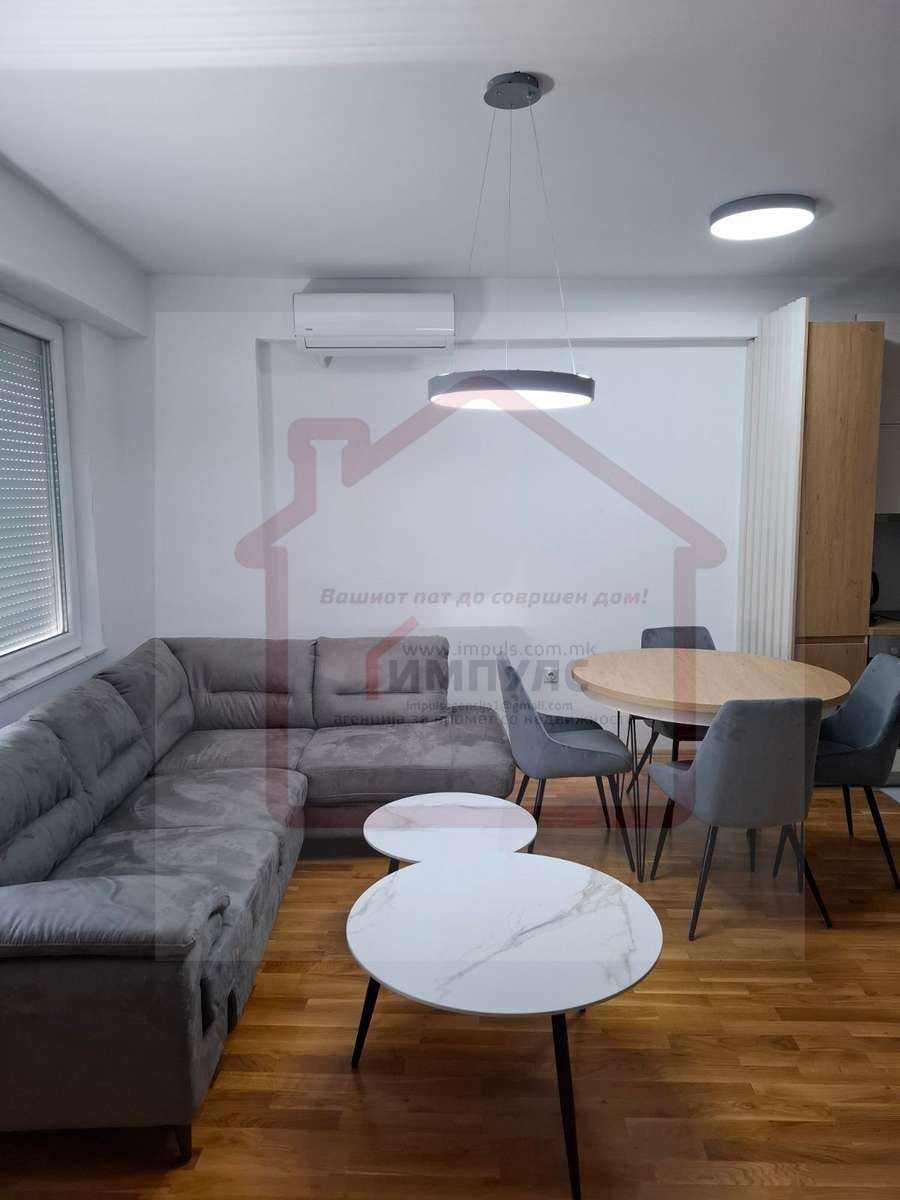 APARTAMENT TRE DHOMASH ME LOKACION NË QENDËR - 1