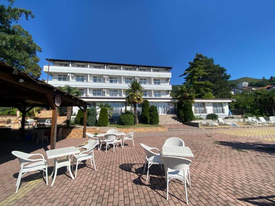 Hotel me pamje nga liqeni në Ohër - 1