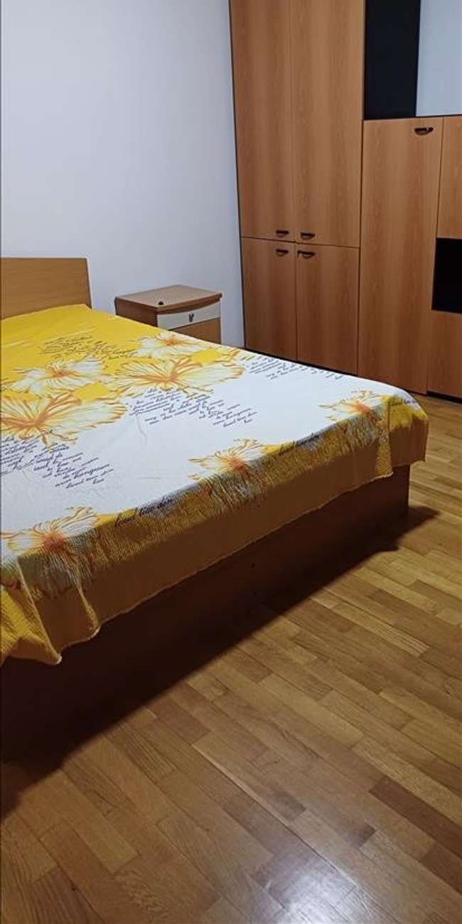 For rent: floor of a house in Kapishtec - 3