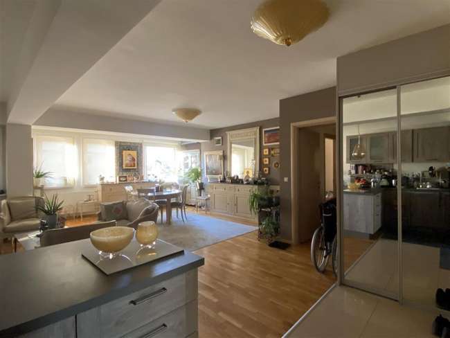 Apartament duplex në një ndërtesë të vogël në Debar Maalo - 2