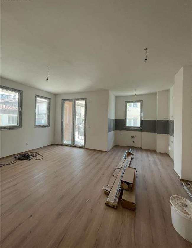 Apartament i Ri në Ohër image