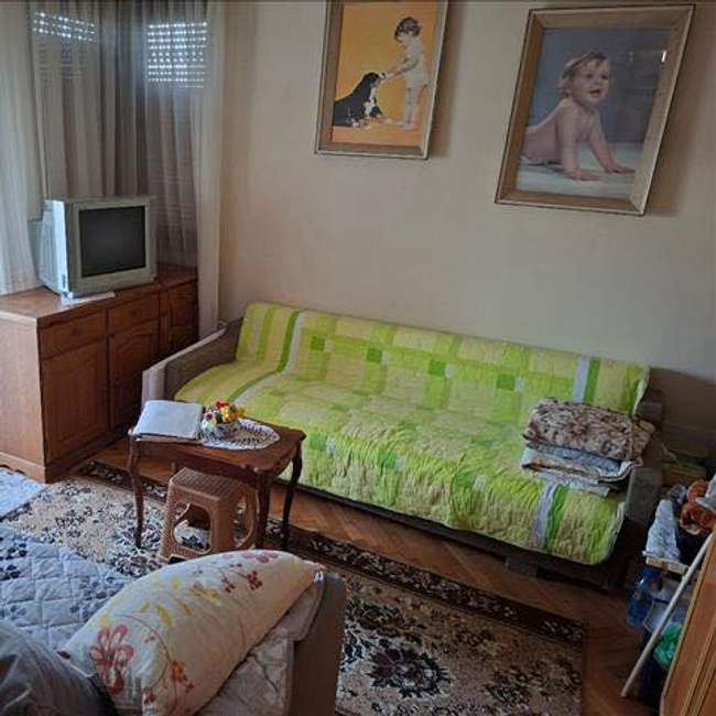 Apartment with a beautiful view in Aerodrom image