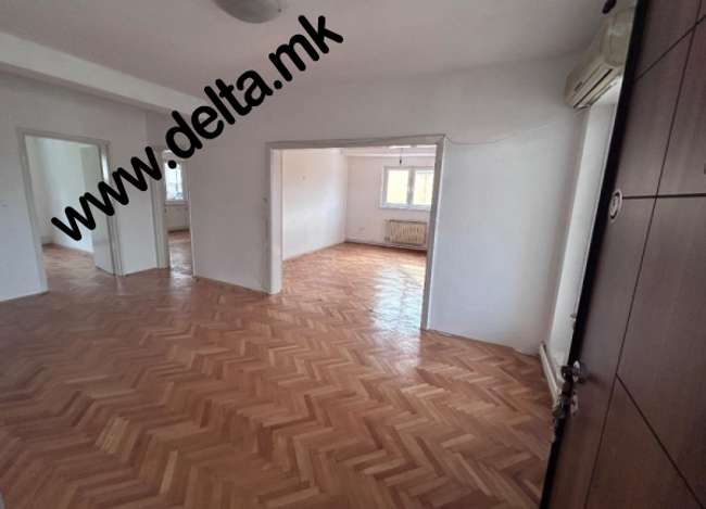 For rent empty apartment - floor of a house for business purposes in Taftalidze 1 - 3
