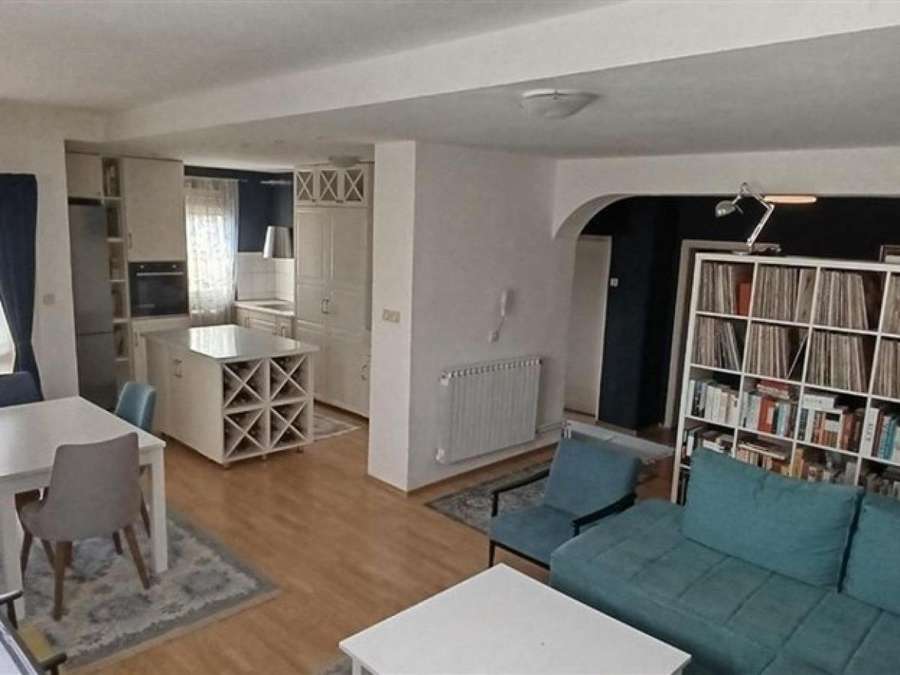 Fully Furnished Apartment in the Center - 1