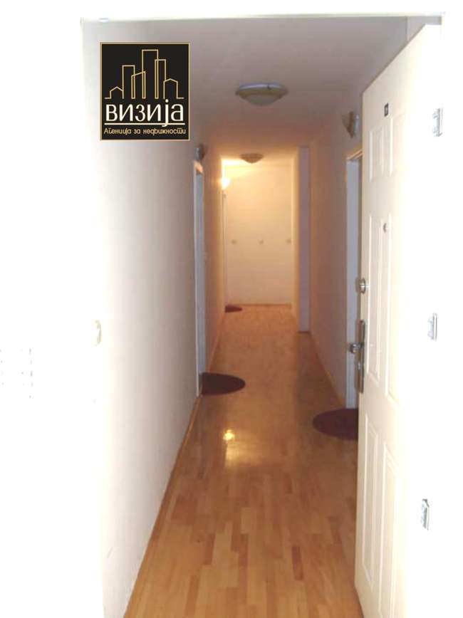 Apartment with 4 units 50m from the city quay - 2
