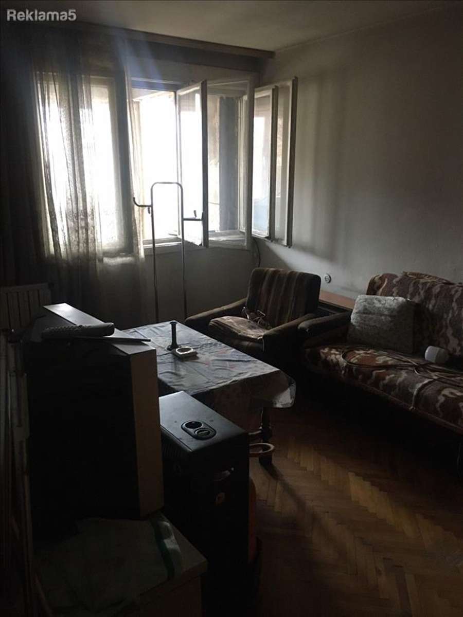 Apartment in K.Voda - near the school Kiril Pejconovic - 1