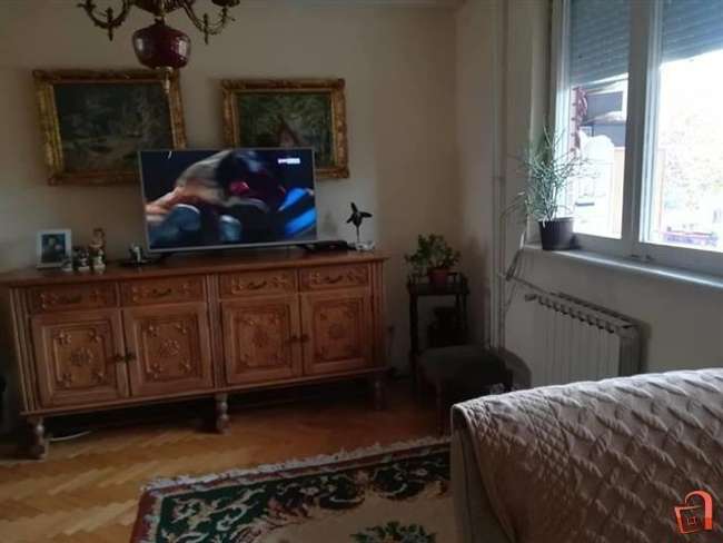 Apartament në Aerodrom, përballë Hotelit Rusia - 2