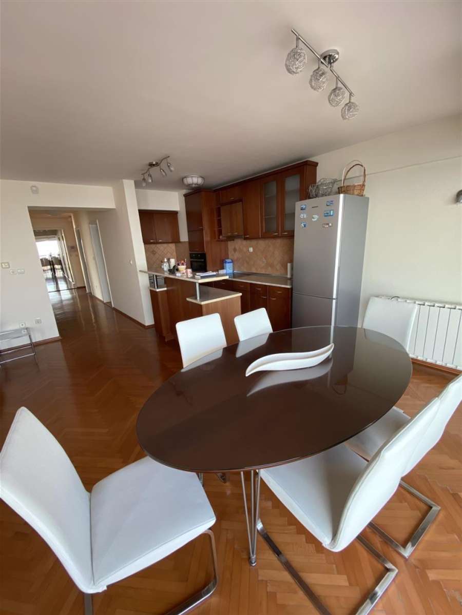 COMFORTABLE THREE-BEDROOM APARTMENT IN VODNO LOCATION - 1