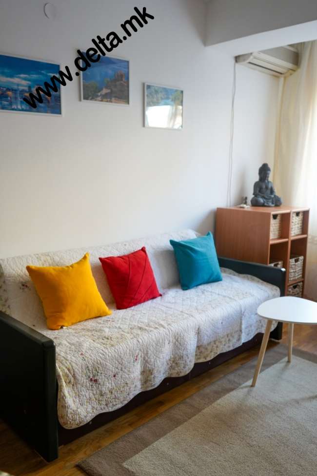 Apartament me dy dhoma gjumi për qira në Qendër - 3