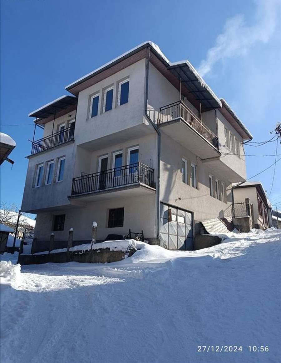 Shtëpi në Krushevo - 1