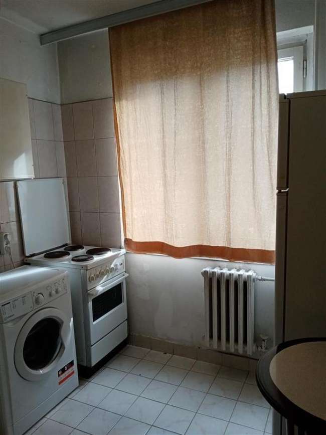 Apartament i mobiluar me terasë të mbyllur në Karposh 3 - 3