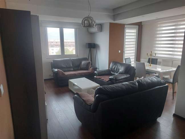 Apartament në Qendër - 3