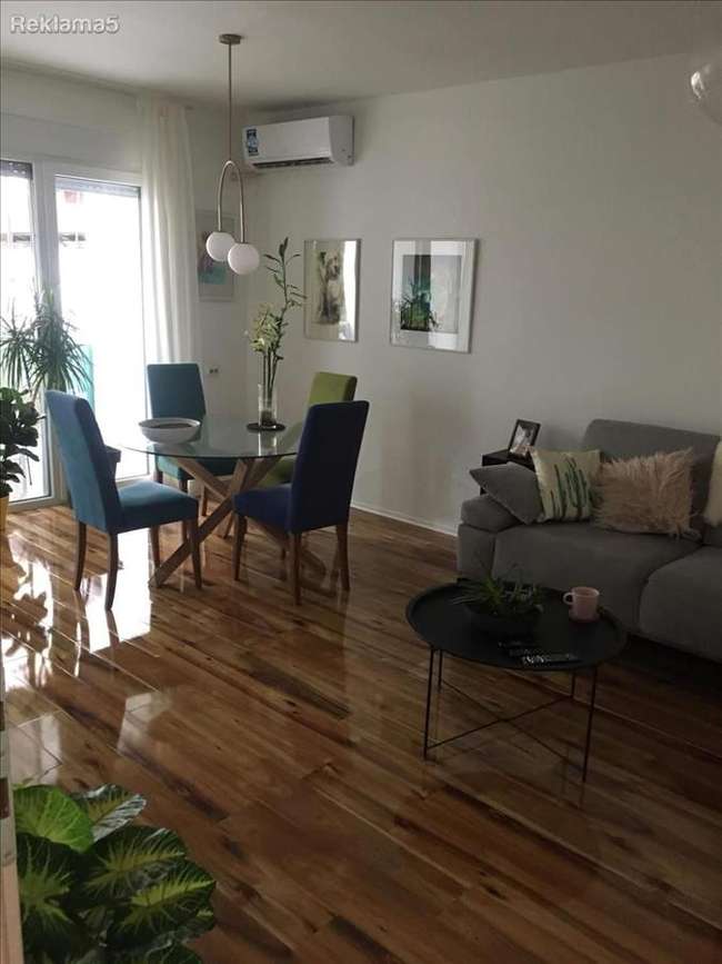Apartament në Qendër - përballë Zebra - 2