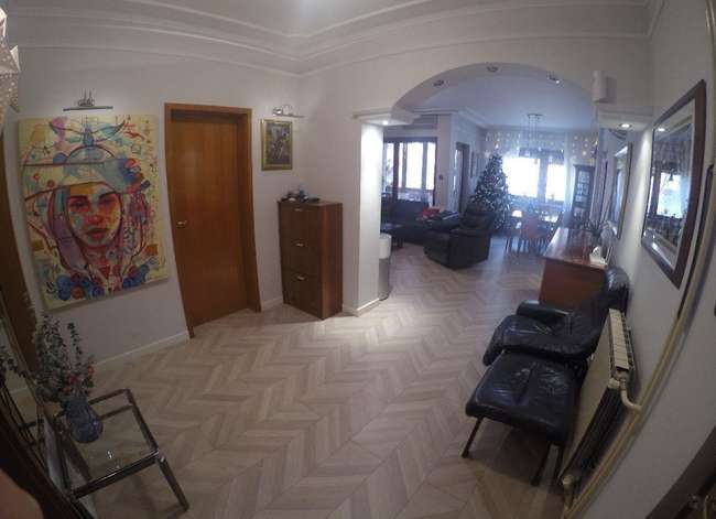 Apartament në Lokacion të Shkëlqyer në Qendër - 3