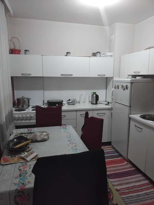 Apartament i mobiluar me terasë në Autokomanda - 2