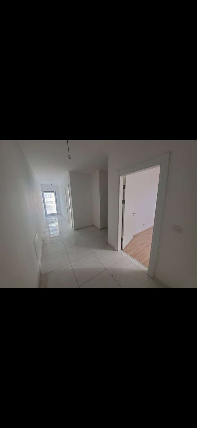Apartament Duplex i Gjerë në Strugë - 3