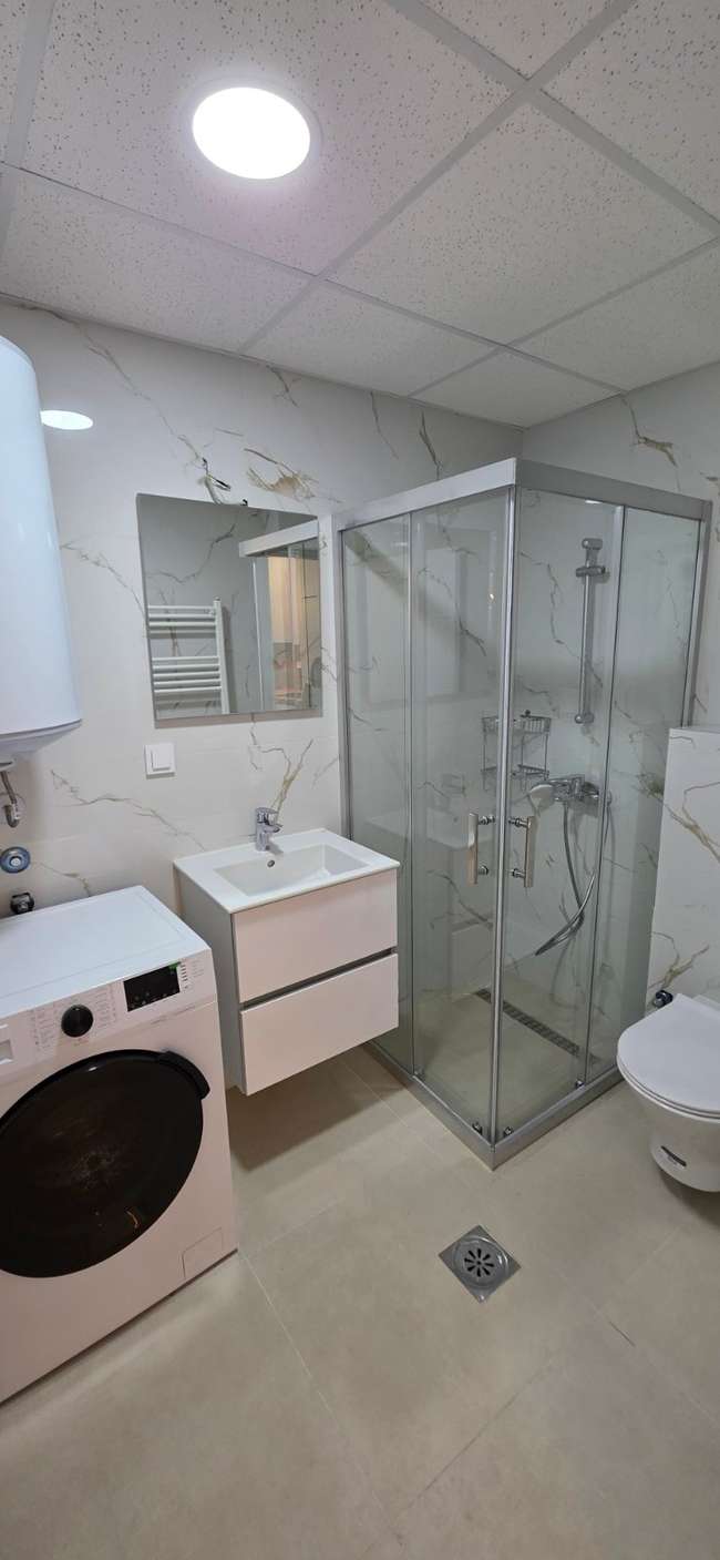APARTAMENT I REHATSHËM ME DY DHOMA ME LOKACION NË KARPOSH - 3