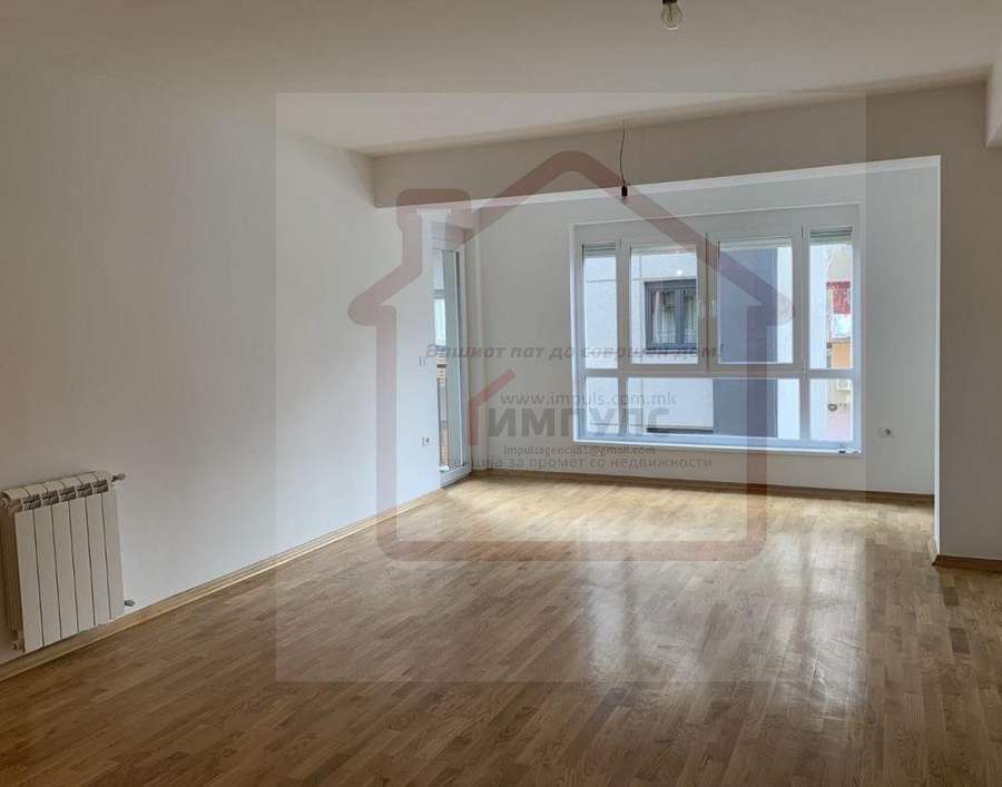Apartament i zbrazët me tre dhoma për qëllime biznesi/banimi pranë Mlechen - 1
